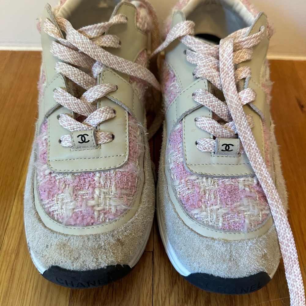 Chanel sneakers size 9